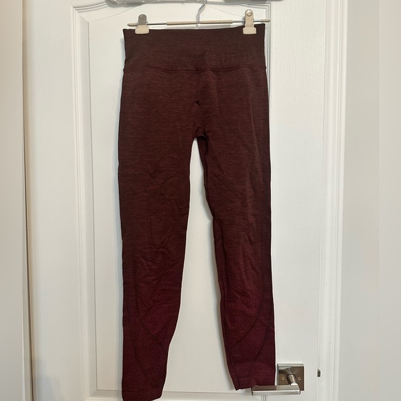 Size 8 maroon Lululemon pants in used but good condition! - Picture 2 of 3